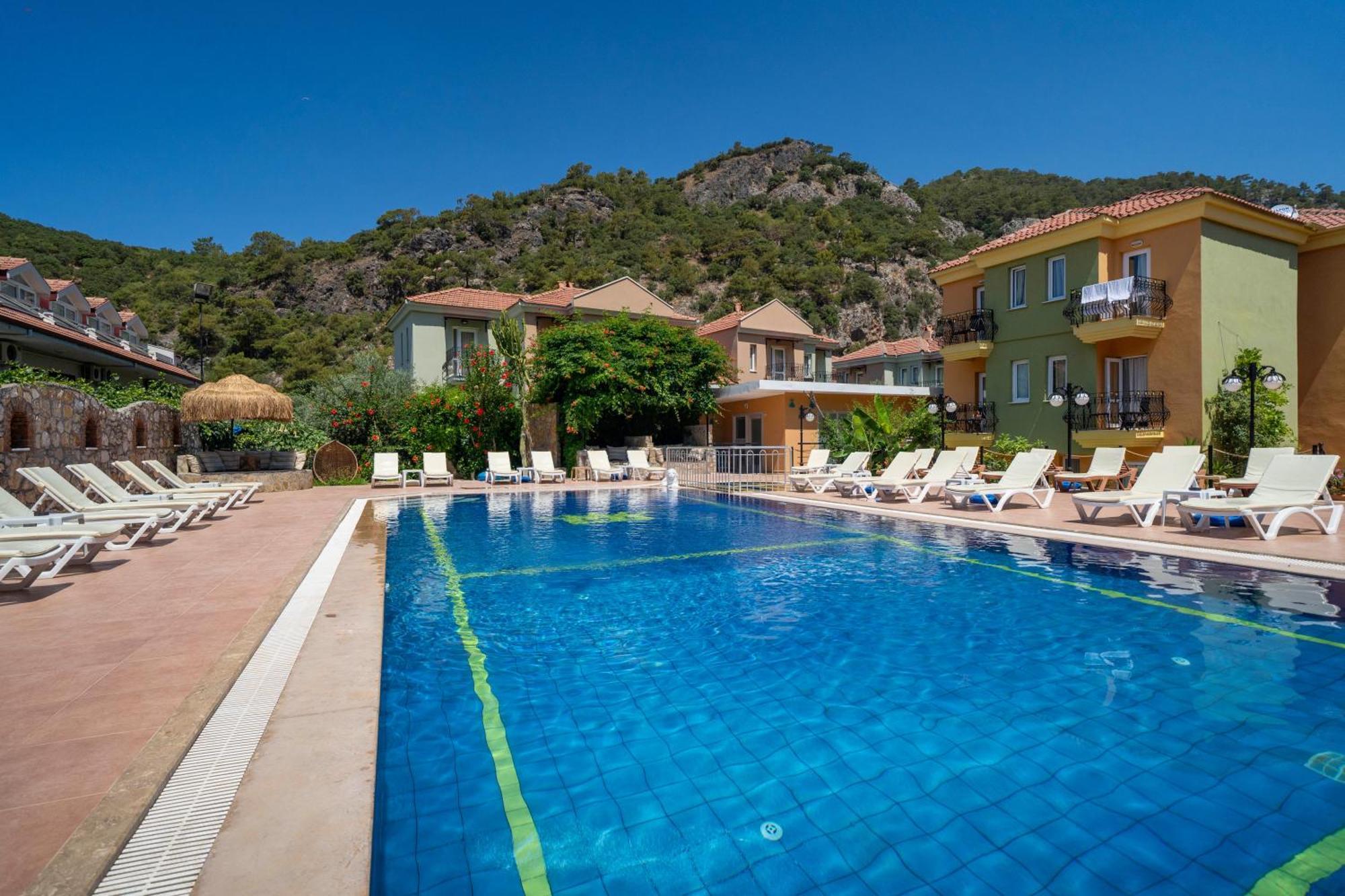 Hotel Imparator โอลลุนเดนิซ ภายนอก รูปภาพ
